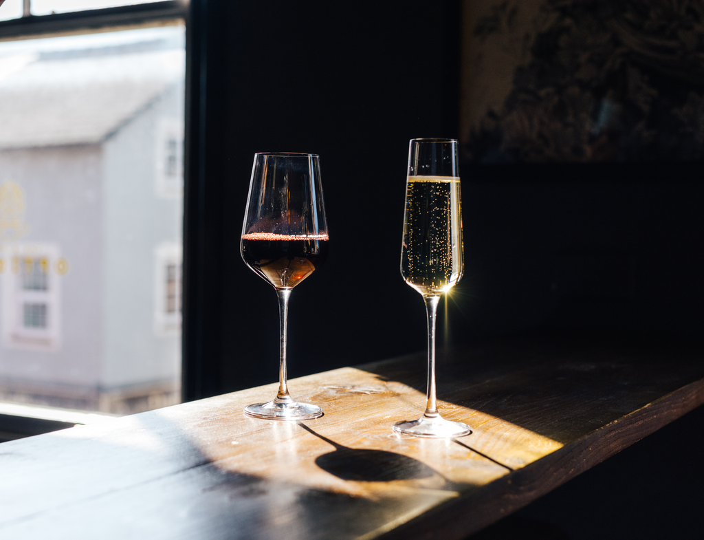 6 Chelsea Crystal Glass Champagne Glasses